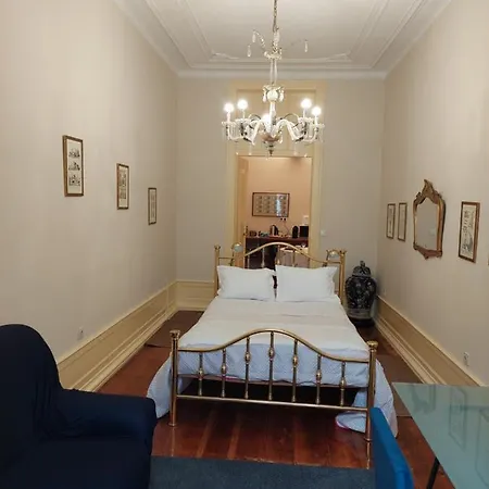 Chiado Apartmán *
