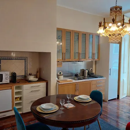Apartment Chiado *