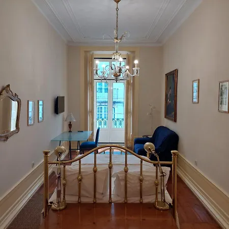 Apartment Chiado *